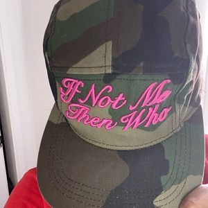 If not me then who RAK hat